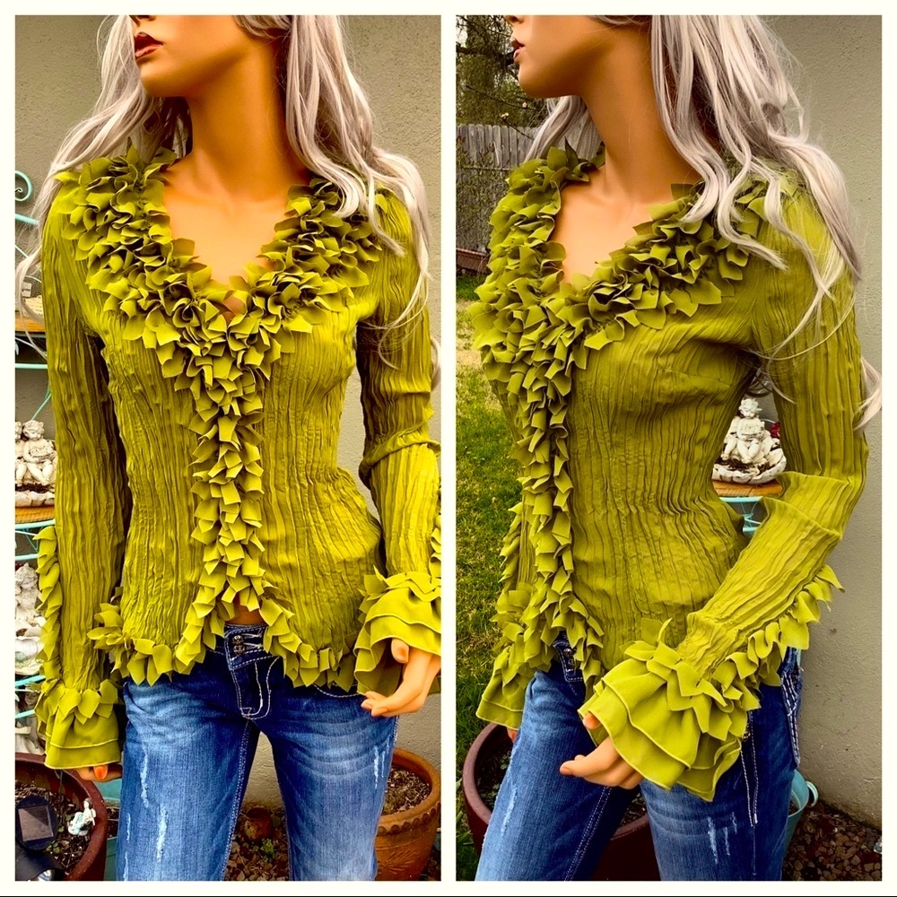 🎉2X HP🎊 Unique Cascade Floral Ruffle Accent Blouse - Picture 9 of 11